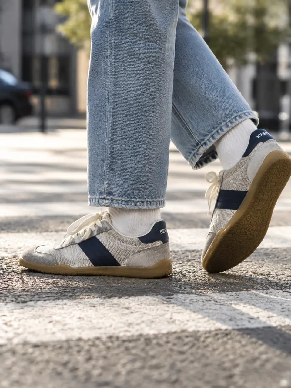 On-foot · retro runner